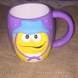 M&M’s Coffee cup! Peanut guy with hat! NEW! 💜